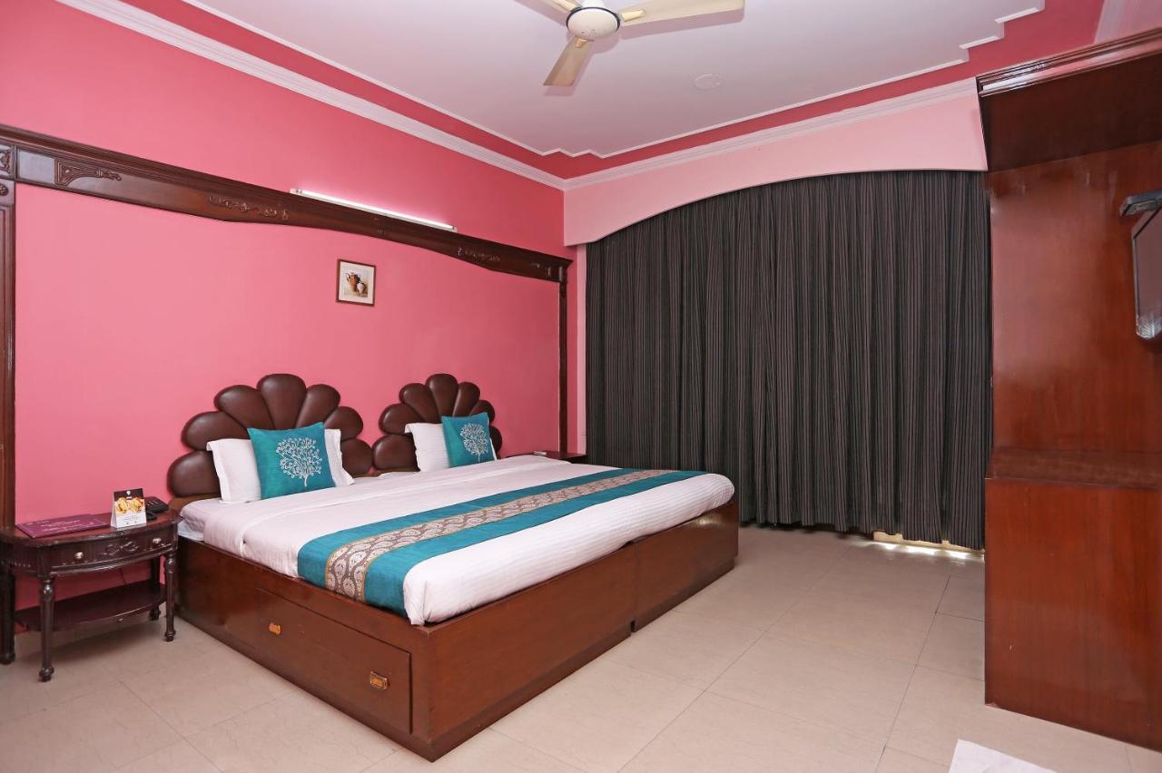 Oyo Near Mg Road Near Aravali Biodiversity Park Gurgaon Exterior foto